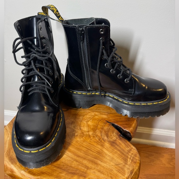 Dr. Martens Jadon Blk Leather Platform Lace-Up Boots with Yellow Stitching Sz. 7 - Picture 11 of 15